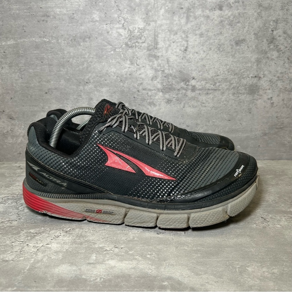 Altra Torin Running Shoes Mens sz 9.5 - red/black